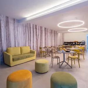 Tarsis Guest house